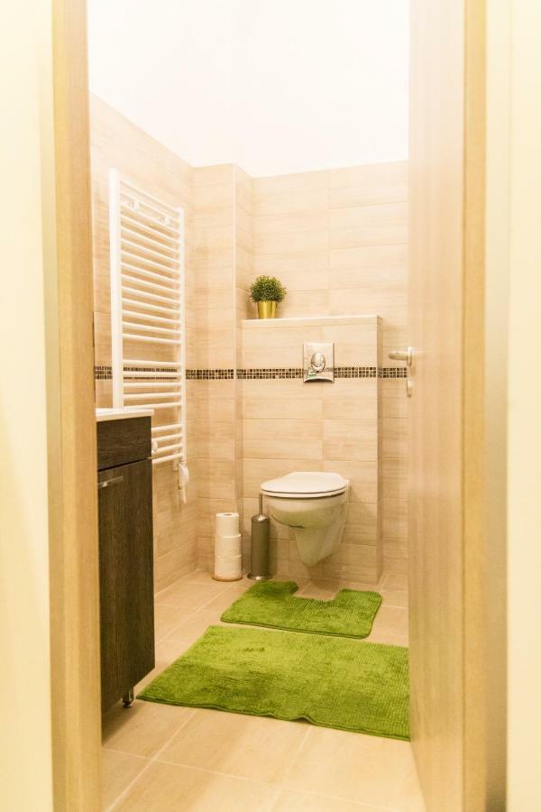 Cozy Apartment Budapest Luaran gambar